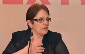 Αμεση προσφυγή στις κάλπες ζητά το ΚΚΕ