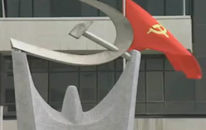 Το ΚΚΕ ζητά άμεσα εκλογές