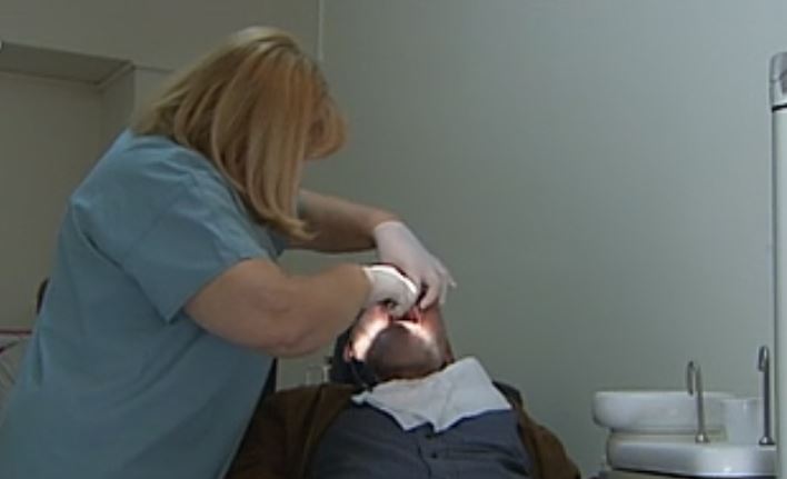 Κοινωνικό οδοντιατρείο από την Αρχιεπισκοπή