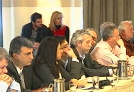 «Προεκλογικός πυρετός» στα κόμματα