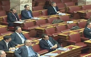 Οι αντιδράσεις των κομμάτων για τις απαιτήσεις της τρόικας