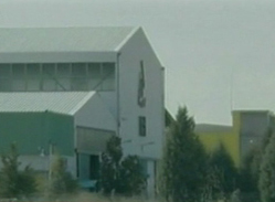 Ένοπλος κρατά ομήρους σε εργοστάσιο στην Κομοτηνή