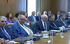 «Κόντρα» ΝΔ-ΠαΣοΚ για τους χειρισμούς με την τρόικα