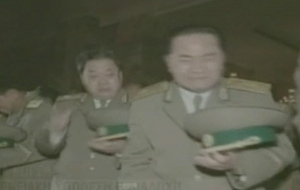 Θλίψη μέχρι υστερίας για τον θάνατο του Κιμ Γιονγκ Ιλ