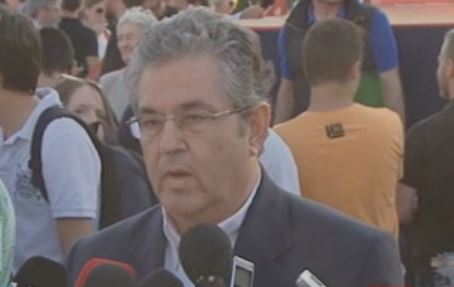 Όλοι οι εργαζόμενοι στους δρόμους σαν μια γροθιά, διεμήνυσε ο Δ.Κουτσούμπας