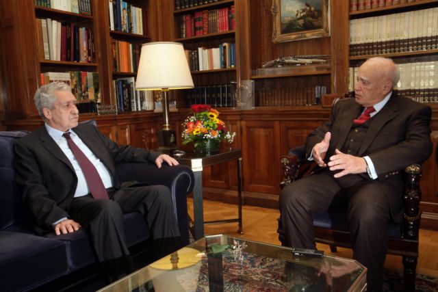 Συμβούλιο πολιτικών αρχηγών για το χρέος ζήτησε ο Κουβέλης