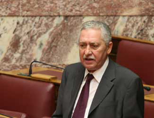 Κλιμακώνεται η αντιπαράθεση