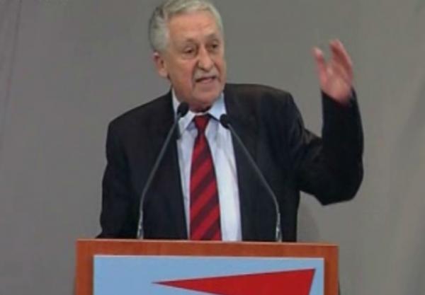 Πρόταση διαλόγου Παπανδρέου προς Κουβέλη