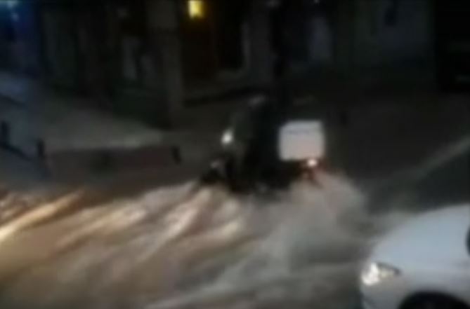 «Πνίγηκε» από την ισχυρή νεροποντή η Κοζάνη