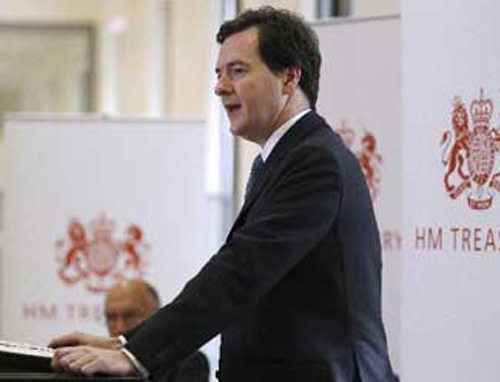 Περικοπές δαπανών 6,2 δισ. στερλινών ανακοίνωσε η βρετανική κυβέρνηση