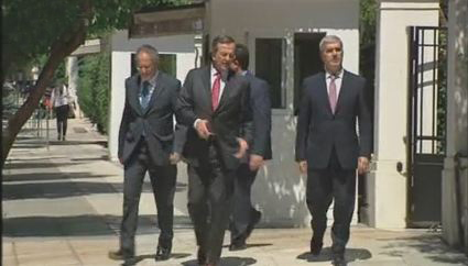 Εβδομάδα κρίσιμων επαφών πριν «κλειδώσει» το πάκέτο μέτρων