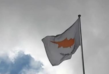 Ανοίγουν οριστικά την Πέμπτη οι τράπεζες στην Κύπρο