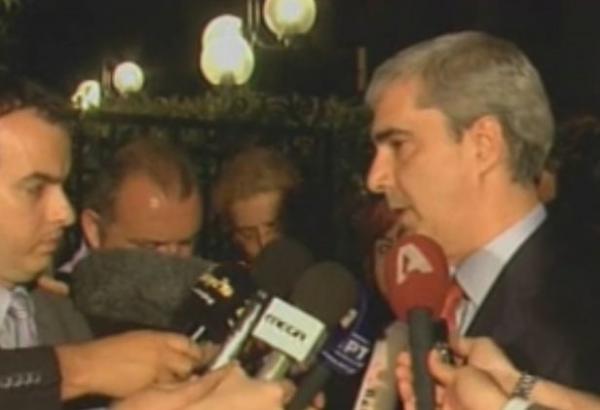 Ετοιμη η κυβέρνηση να θέσει θέμα επαναδιαπραγμάτευσης