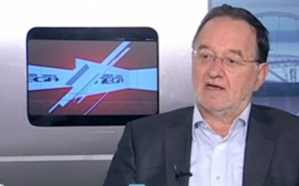 Π.Λαφαζάνης: Ο Στουρνάρας πάει στο ΤτΕ για λόγους διατήρησης ισορροποιών