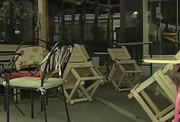 Λάρισα: Οι καφετέριες κατέβασαν ρολά λόγω ασφαλιστικού