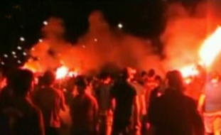 Απέκλεισαν την Εθνική Οδό οι οπαδοί της Λάρισας