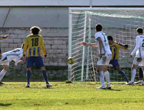 Κακό θέαμα από τις δύο ομάδες