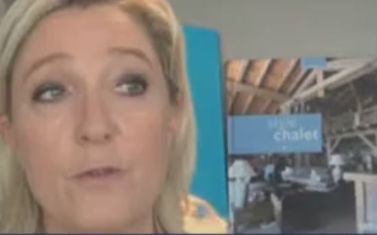 Tη «ρετσινιά» του ακροδεξιού κόμματος επιχειρεί να βγάλει η Μαρίν Λεπέν