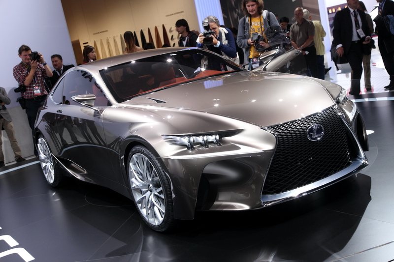 Διεθνής Έκθεση Αυτοκινήτου – Παρίσι 2012: Lexus LF-CC Concept