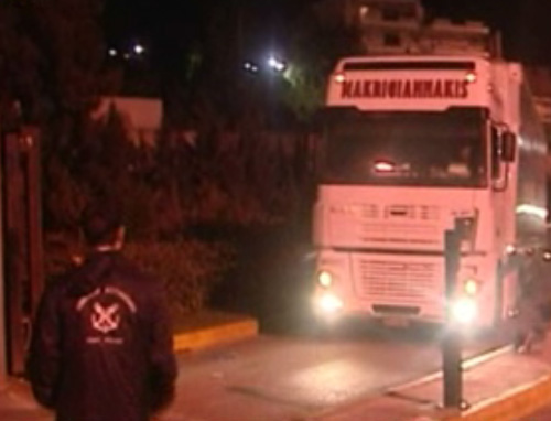 Τρία πλοία από την Κρήτη κατέπλευσαν στον Πειραιά παρά την απεργία της ΠΝΟ