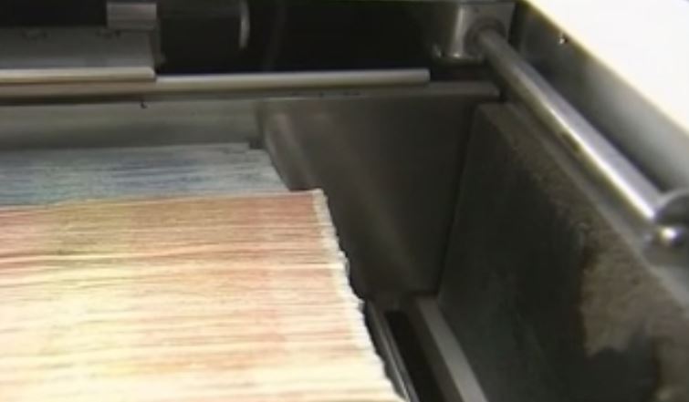 Στη Βουλή οι διευκρινίσεις της κυβέρνησης για τη δανειακή σύμβαση