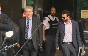 «Βρέθηκε» και τρίτο usb με τη λίστα Λαγκάρντ