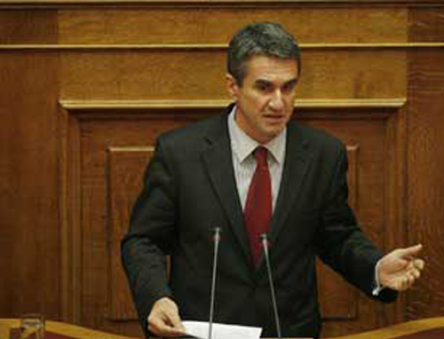 «Επαχθής και καταστροφική»