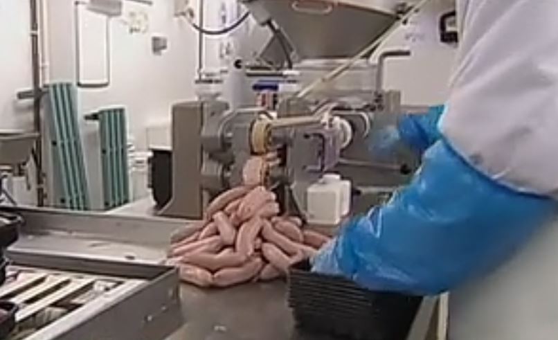 Το επεξεργασμένο κρέας προκαλεί καρκίνο, σύμφωνα με τον ΠΟΥ