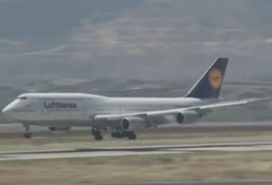 Στην Αθήνα παρουσίασε η Lufthansa το νέο της αεροσκάφος, το Boeing 747-8