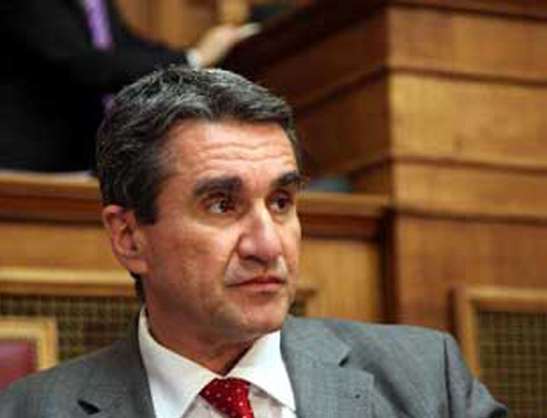 Ακατανόητη κατά τον Α.Λοβέρδο η απόφαση των φαρμακοποιών να κοπεί η πίστωση στον ΟΑΕΕ