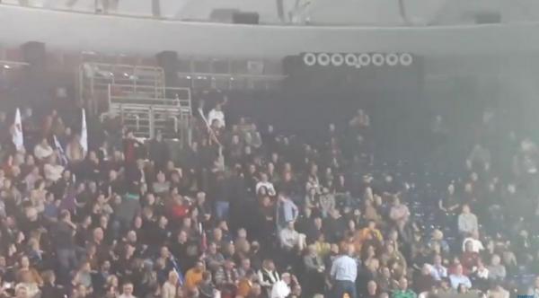 Φώναξε «Μακεδονία Ξακουστή» στον Τσίπρα και τον πέταξαν έξω