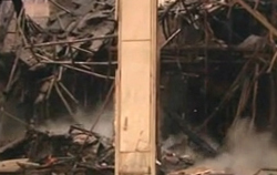 Μέσα σε ένα βράδυ καταστράφηκαν τα μαγαζιά τους ολοσχερώς