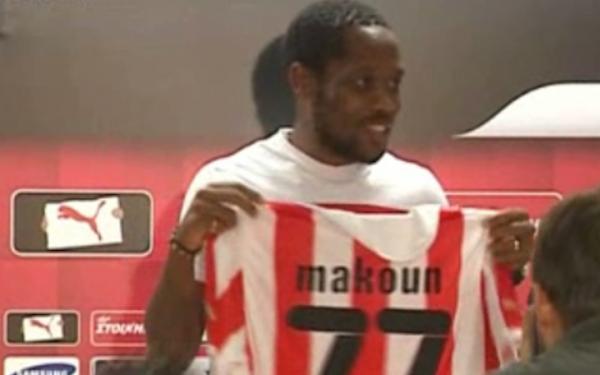 Αποθεώθηκε ο Μακούν  από τους «ερυθρόλευκους» οπαδούς