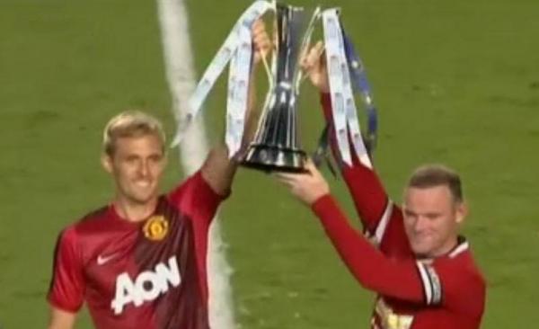 Νίκη με ανατροπή της Μαντσεστερ επί της Λίβερπουλ