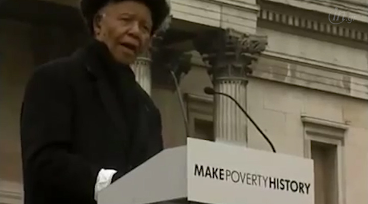 Ο Νέλσον Μαντέλα μιλά στην πλατεία Τραφάλγκαρ του Λονδίνου