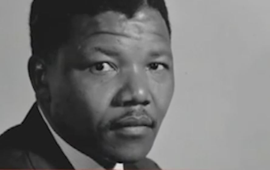 «Έσβησε» ο φάρος της ελευθερίας Νέλσον Μαντέλα