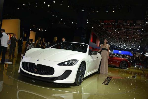 Διεθνής Έκθεση Αυτοκινήτου – Παρίσι 2012: Maserati GranCabrio MC Stradale