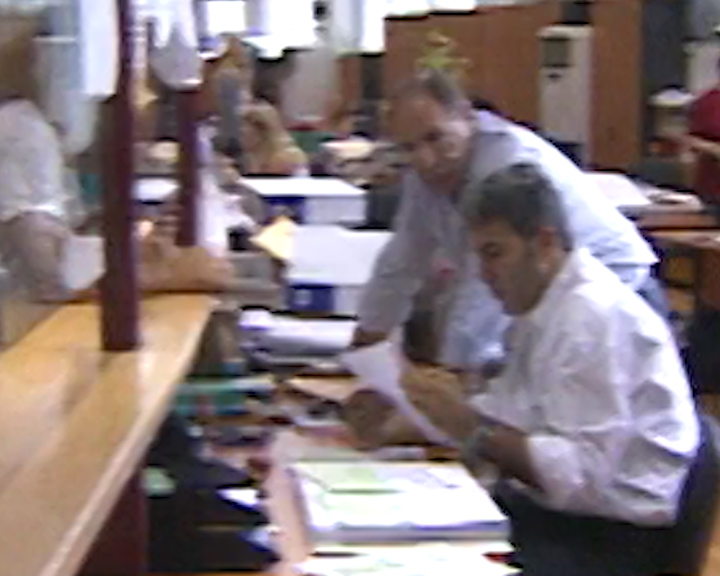 Κόβονται ειδικά επιδόματα των δημοσίων υπαλλήλων