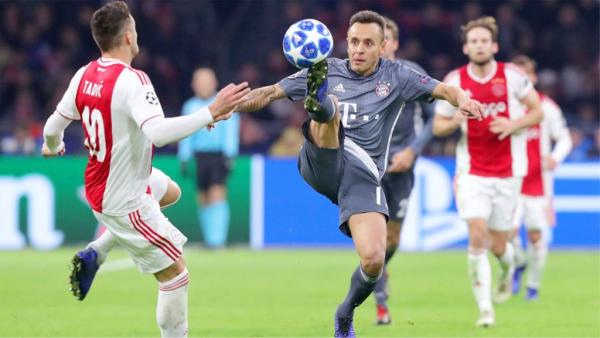 Ματσάρα Άγιαξ – Μπάγερν (3-3) – Πρώτοι οι Βαυαροί