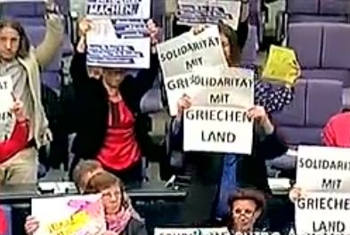 Μέρκελ:Η Ελλάδα να εφαρμόσει τα συμφωνηθέντα