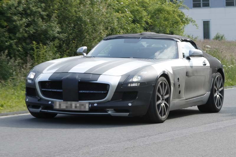 Mercedes-Benz SLS Roadster