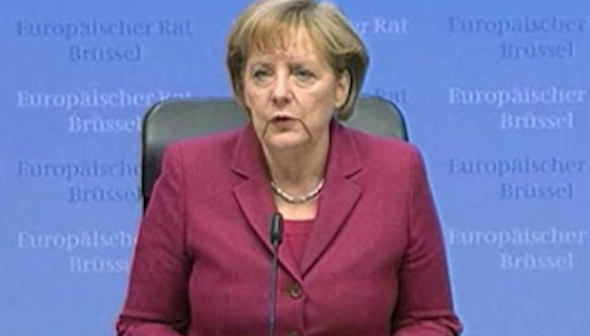 Ας περιμένουμε το πόρισμα της τρόικας, λέει η Μέρκελ σχετικά με το ελληνικό χρέος