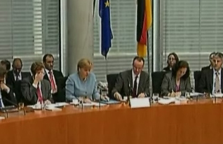 Μονόδρομος για την Ελλάδα το Μεσοπρόθεσμο Πρόγραμμα, τονίζει η Κομισιόν