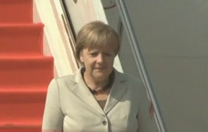 Βιογραφία της Μέρκελ πυροδοτεί πολιτικά σενάρια στην Γερμανία