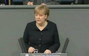 Μέρκελ: «Μαραθώνιος» η επίλυση της κρίσης του χρέους