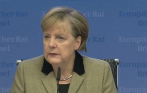 Υποχρεώθηκε σε αναδίπλωση για τον «επίτροπο» η Μέρκελ