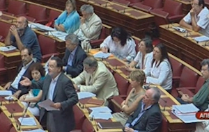 «Κόντρες» στην κυβέρνηση και την αντιπολίτευση για τα νέα μέτρα