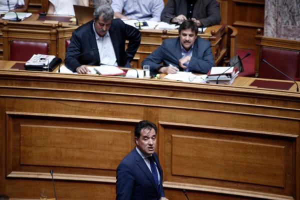 Πολάκης κατά Γεωργιάδη: Ακροδεξιό γκρουπούσκουλο, αν σε πυροβολήσουν εγώ θα φταίω
