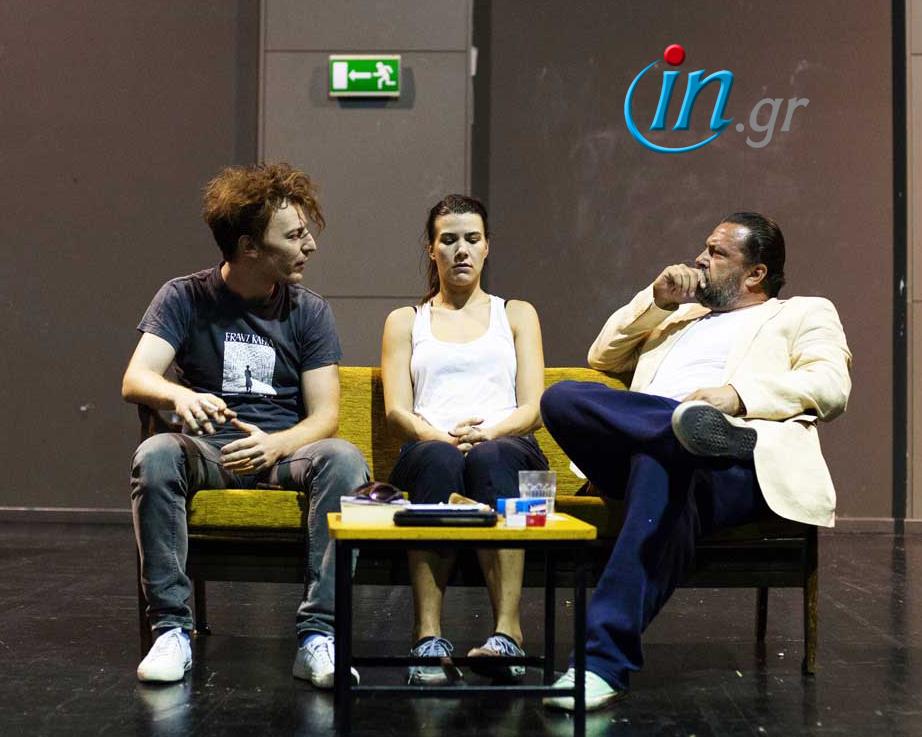 «Στέλλα κοιμήσου» στο in.gr