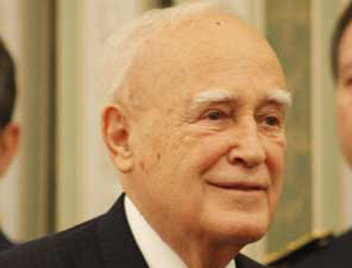 Η ελληνική κοινωνία καλείται να κάνει μια αναγκαία μετάβαση, δήλωσε ο Κ.Παπούλιας